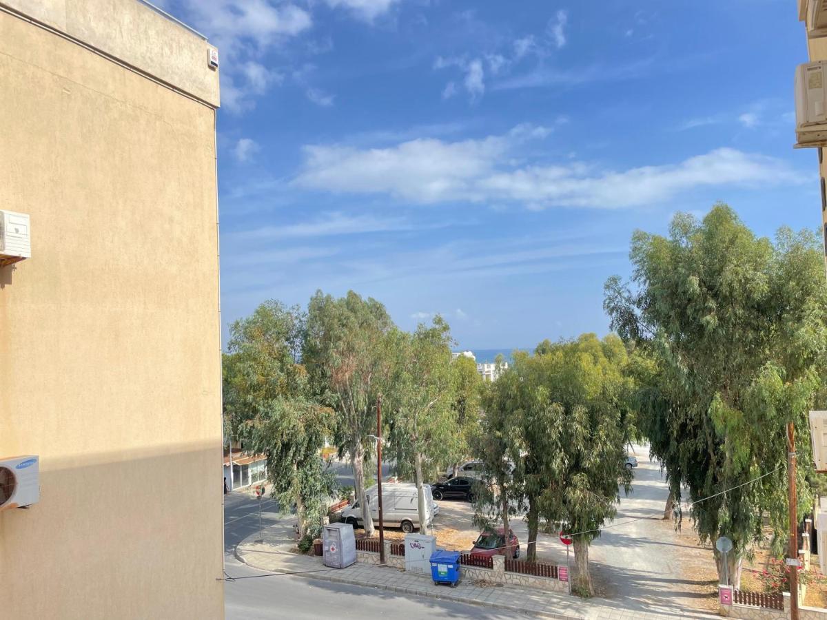 Anastasia Holiday Apartment Larnaca Buitenkant foto